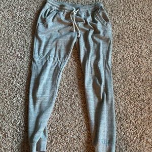 GREY JOGGERS DRAWSTRING